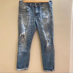 Destroyed Boyfriend Fit Jeans